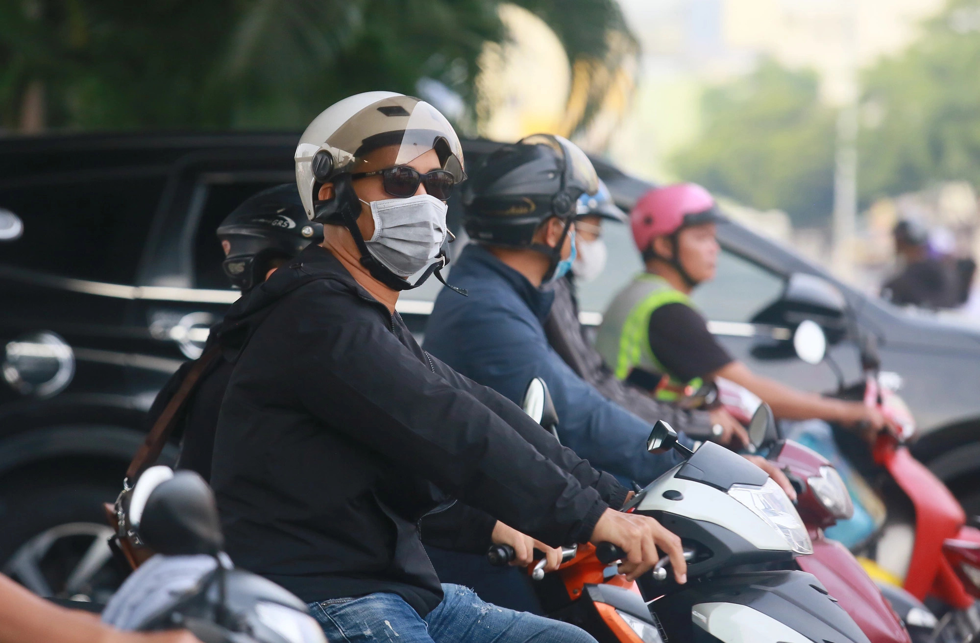 Atmospheric pollutant emissions surpass permissible limits in Ho Chi Minh City