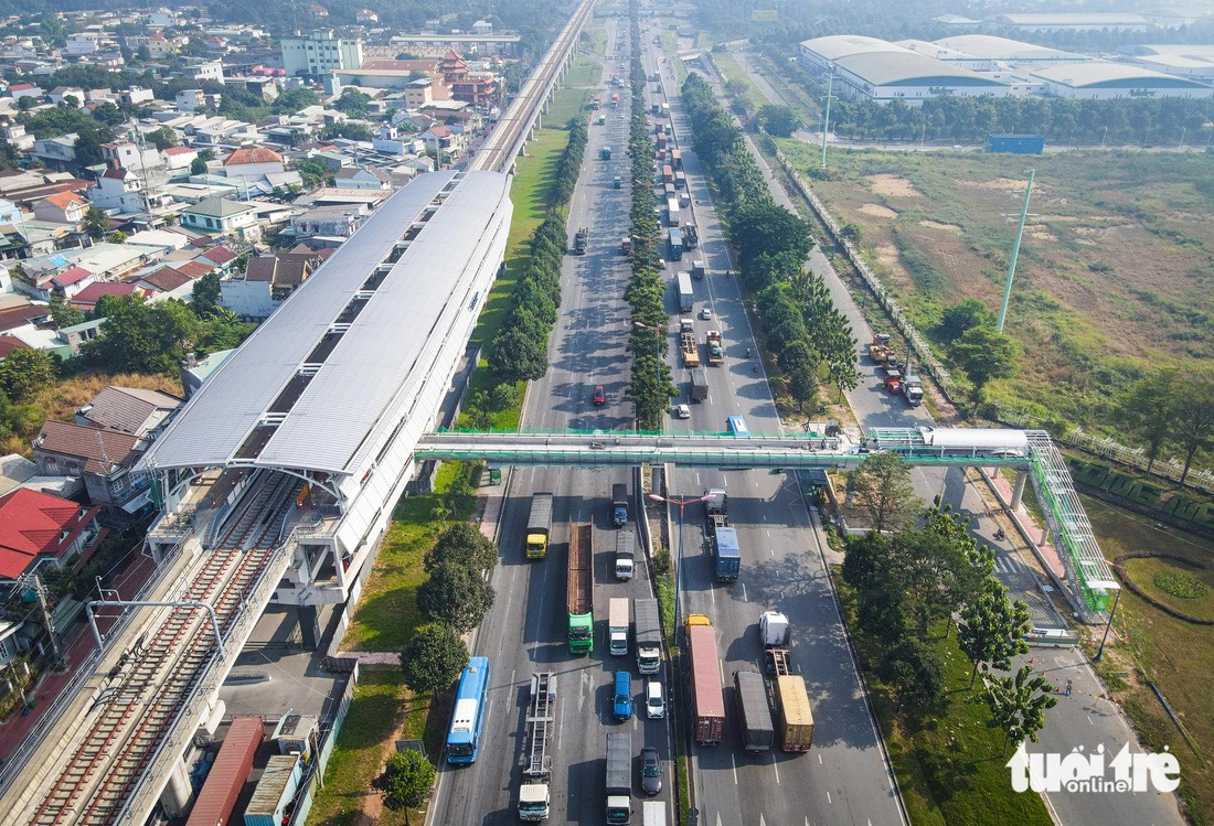 A sneak peek at Ho Chi Minh City's metro footbridge future