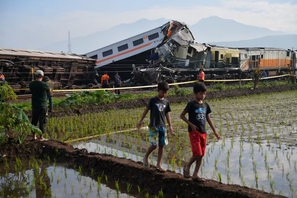 Commuter train collision in Indonesia kills three, injures 28