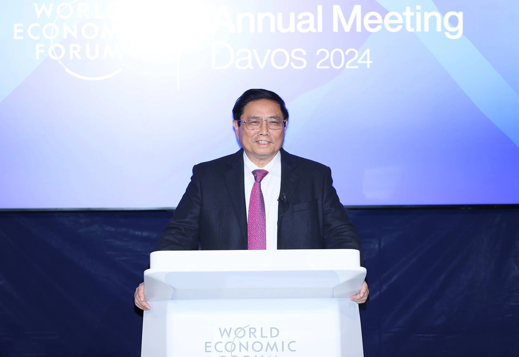 At WEF gathering, Vietnam unveils 4-pronged plan for transformation, growth