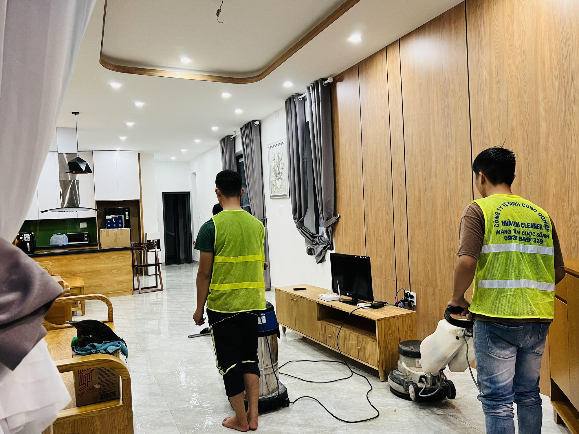 Subdued demand for home cleaning in Ho Chi Minh City ahead of Tet