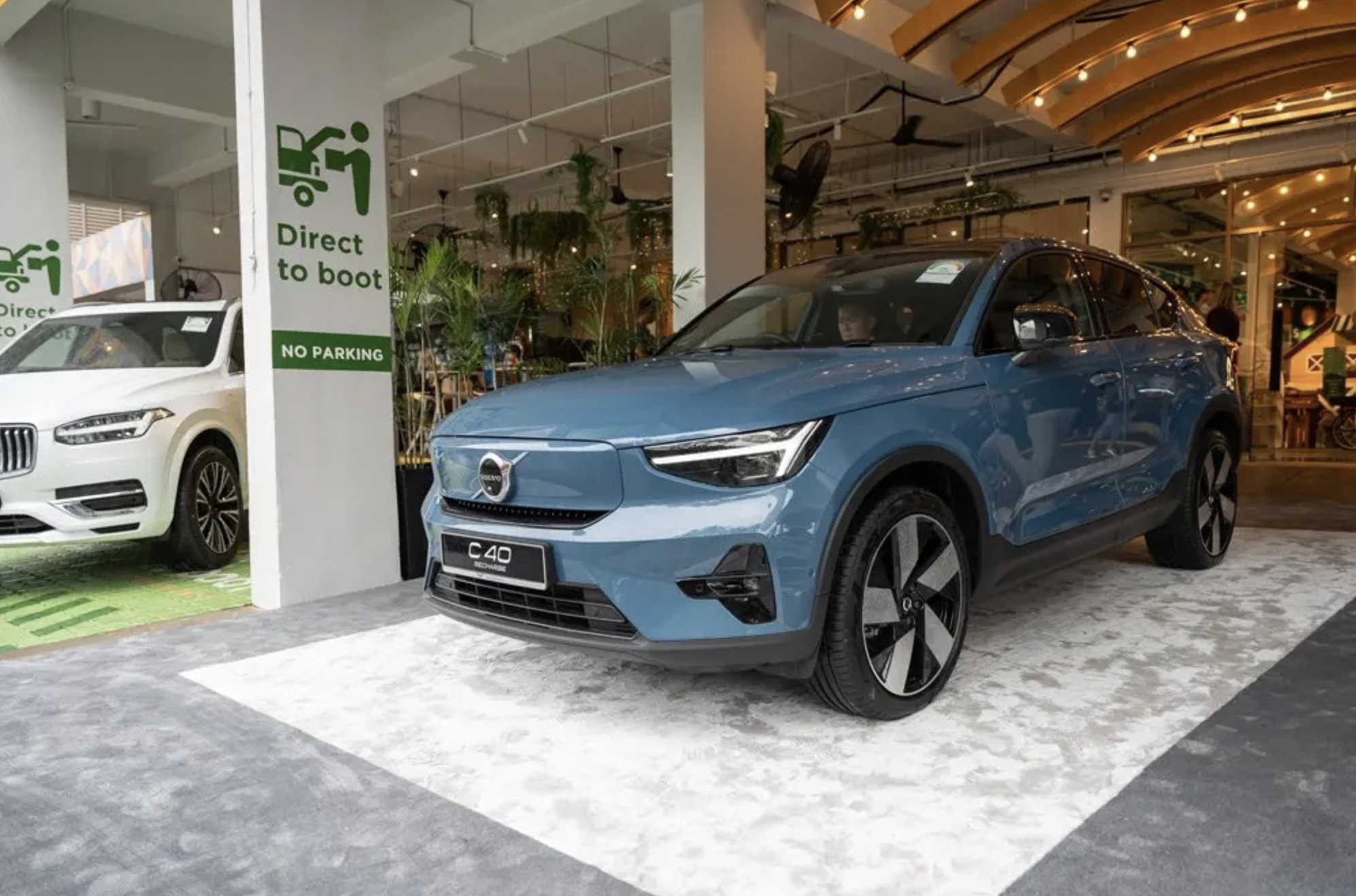 The Volvo C40 Recharge might make its debut in Vietnam in late 2024. Photo: Sgcarmart