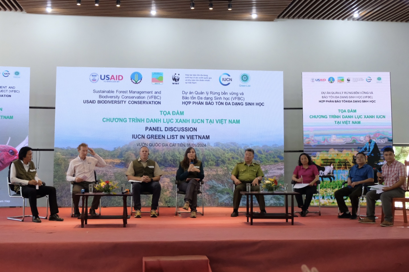 Experts and participants at a stakeholder meeting at Cat Tiên National Park. Photo: Tran Phuong / Tuoi Tre News