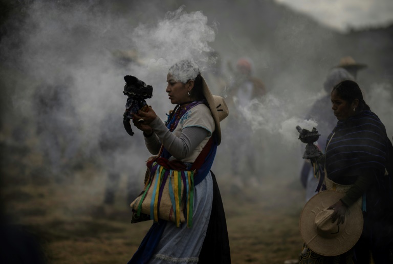 Mexican community revives customs with ancient fire ritual