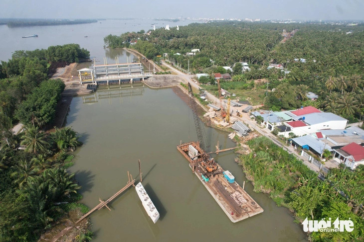 This aerial photo shows Xuan Hoa sluice in Cho Gao District, Tien Giang Province, Vietnam’s Mekong Delta region. Photo: Hoai Thuong / Tuoi Tre