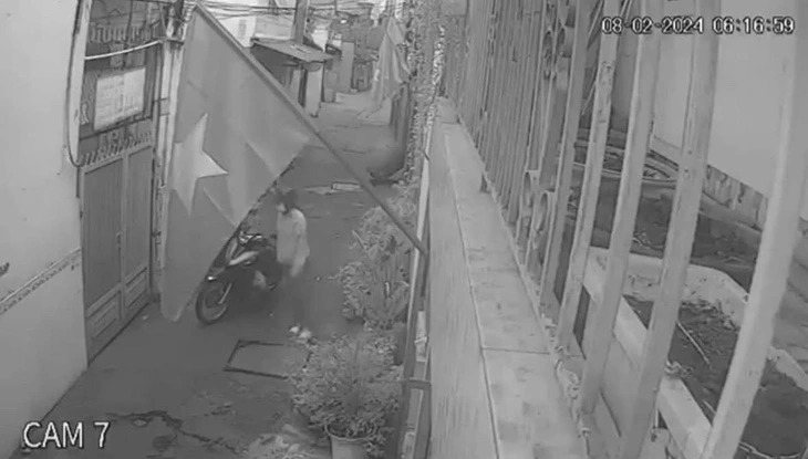 V.V.T. was seen from a surveillance camera at the gate of the motel in Thu Duc City under southern Vietnam’s Ho Chi Minh City on February 8, 2024 before she was killed later on the same day. Photo: V.V.T.’s family