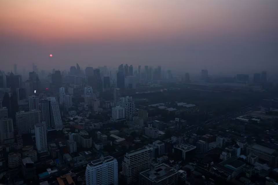 Thailand warns of high pollution in capital, officials to work from home