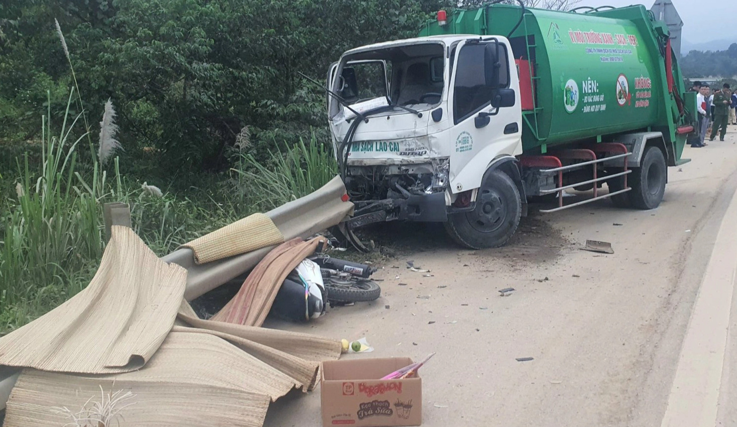 4 killed in crash between truck and wrong-way motorbikes in northern Vietnam