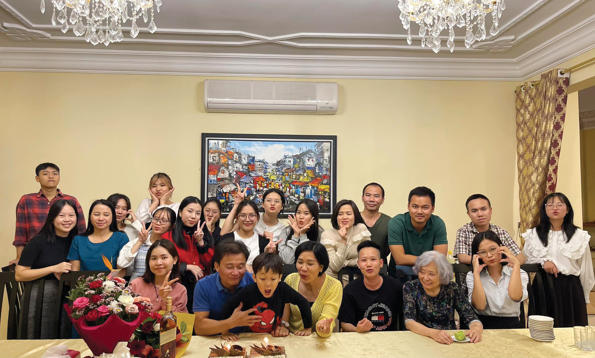 Overseas Vietnamese students visit the Vietnamese Embassy in Morocco. Photo: Supplied