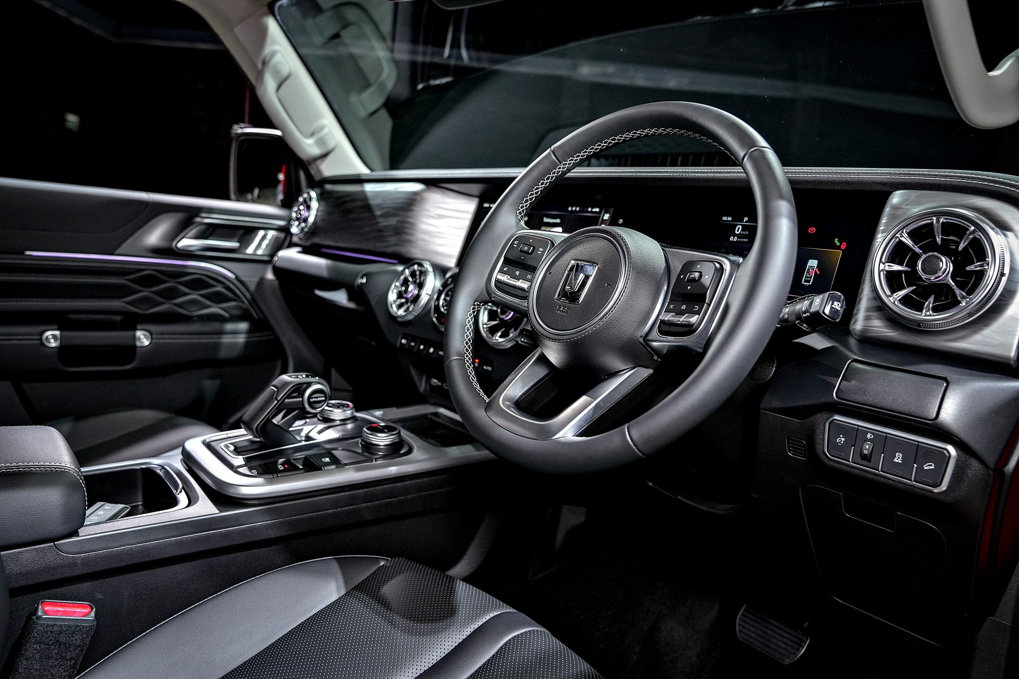 The interior compartment is reminiscent of the Mercedes-AMG G 63. Photo: Autoinfo