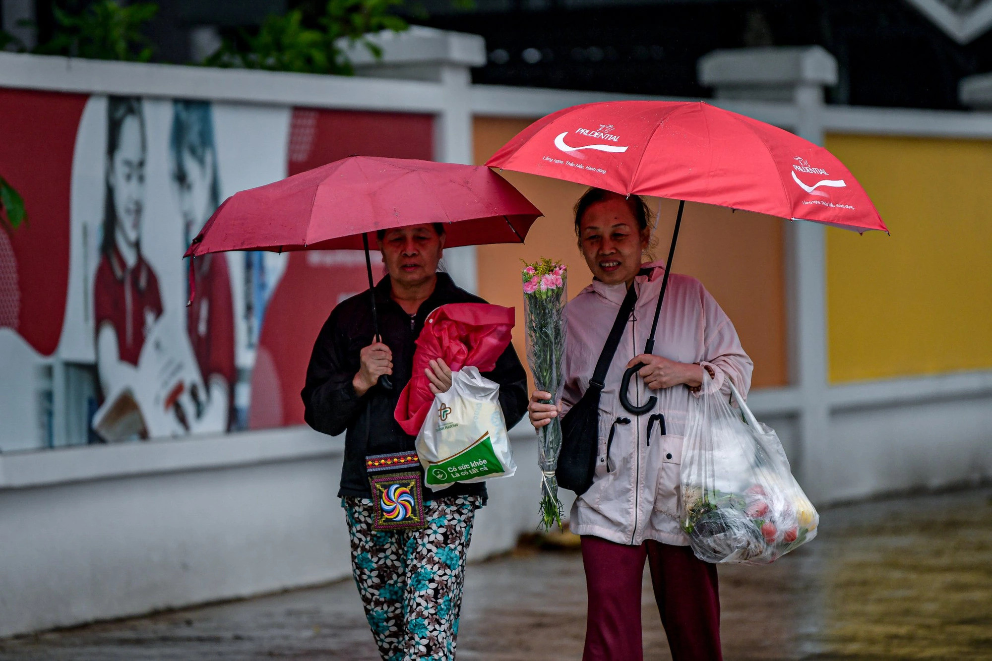 Rainy, chilly weather expected to hit northern Vietnam as cold front enters region