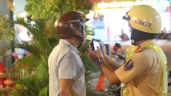 Zero-tolerance needed to curb alcohol-impaired driving in Vietnam: experts, policymakers