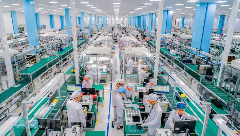 Vietnam to accelerate training of 50,000 semiconductor engineers