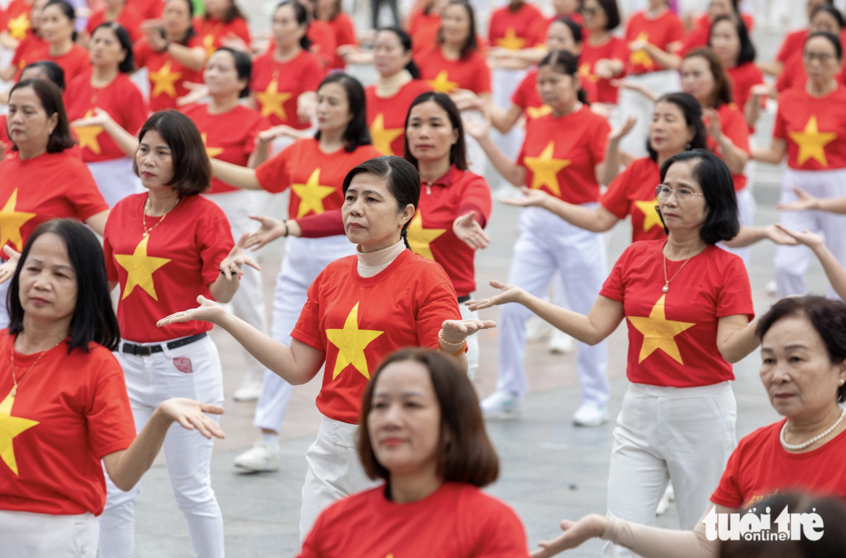 A program consisting of a dance ensemble and an ao dai performance took place in Dong Ha City, Quang Tri Province, north-central Vietnam on March 3, 2024 . Photo: Hoang Tao / Tuoi Tre
