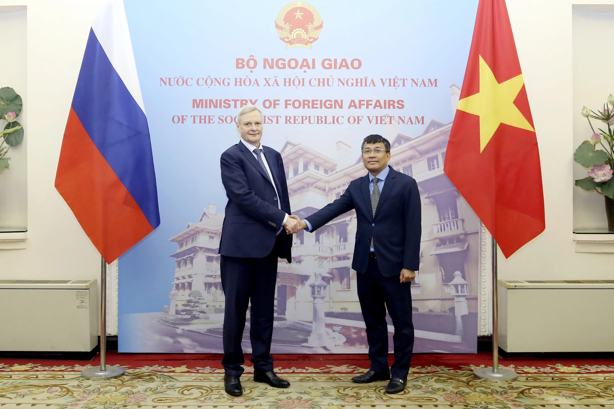 Vietnam, Russia co-host 13th diplomacy-defense-security strategic dialogue