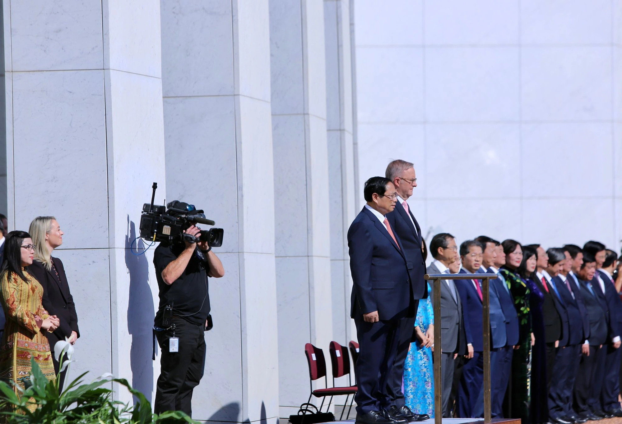 Australia welcomes Vietnamese PM with 19-gun salute