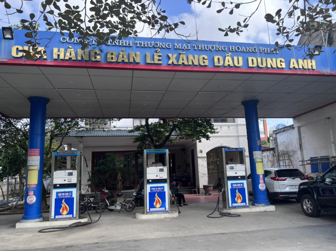 Vietnamese business fined $10,600 for offering nearly 6,000 liters of substandard petrol