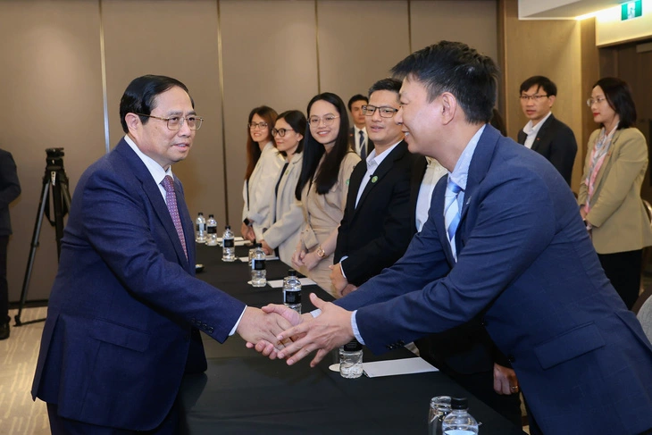 Vietnamese PM places emphasis on human resource development in meeting with VietTech NZ