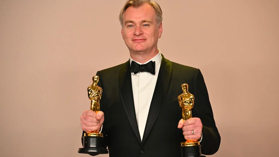 'Oppenheimer' sweeps up at Oscars