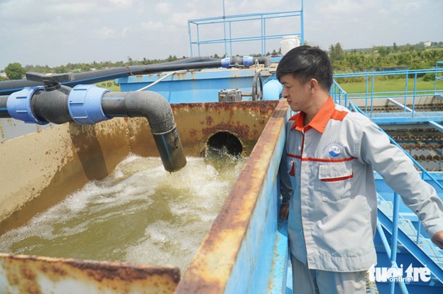 Salinity seeps in largest freshwater reservoir in Vietnam’s Mekong Delta