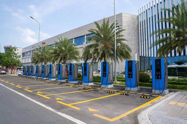 VinFast founder launches EV charging station company