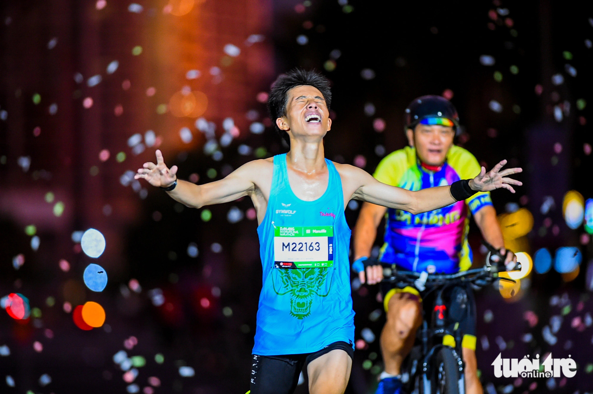 A runner participates in the Da Nang International Marathon 2023 in Da Nang City, central Vietnam. Photo: TL / Tuoi Tre