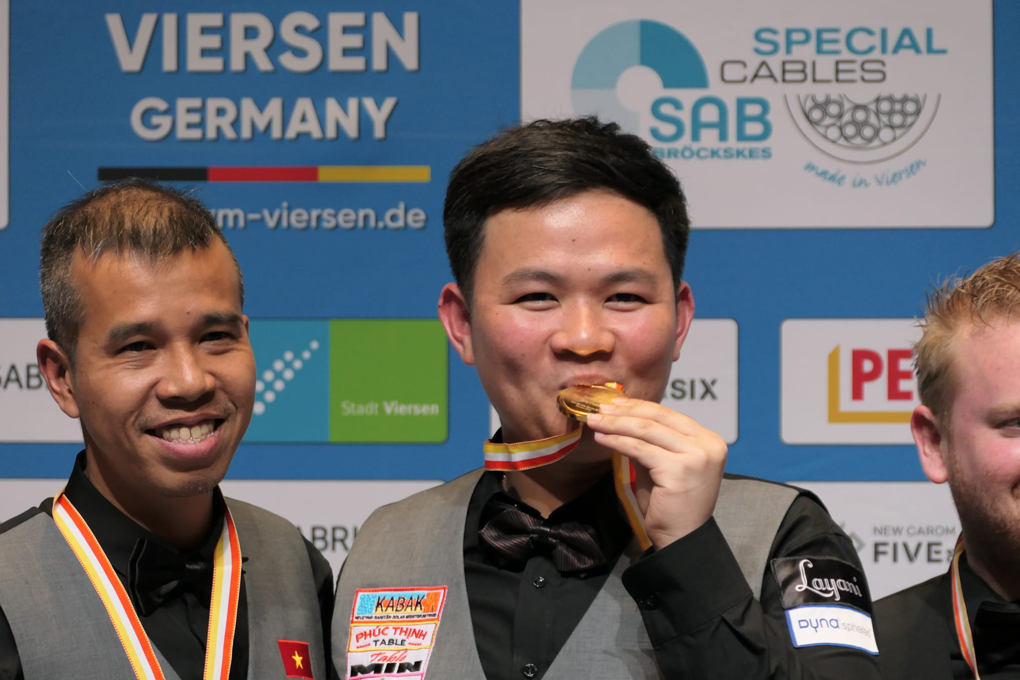 Vietnamese duo secures historic world three-cushion billiards championship title