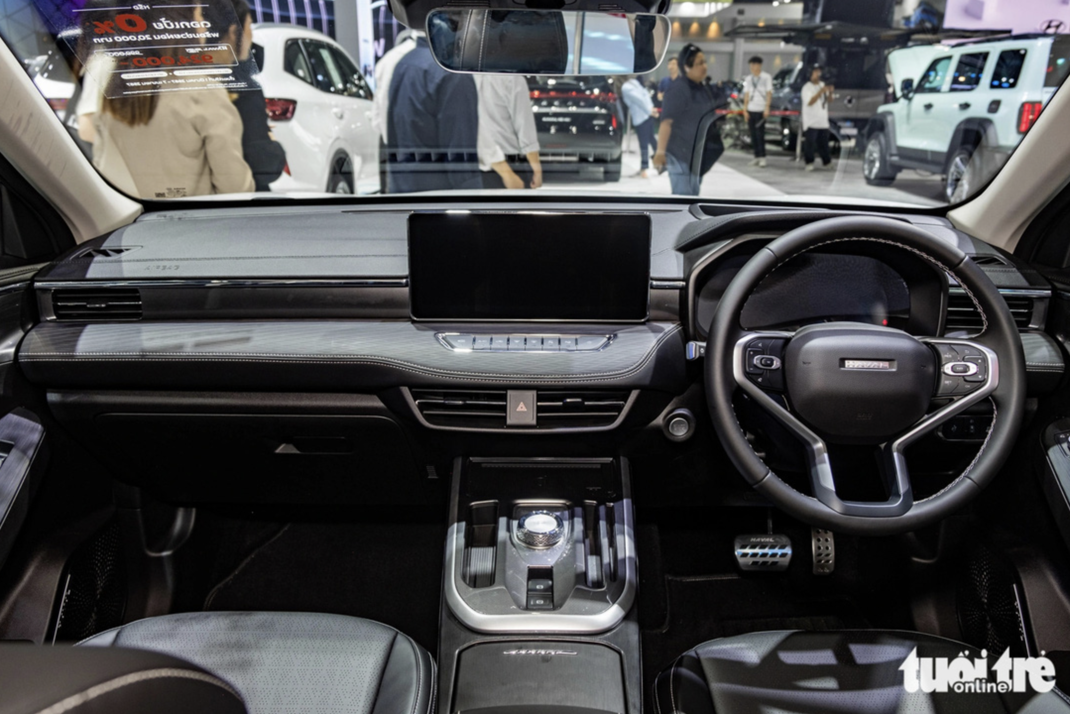 The interior of the Haval Jolion boasts multiple features to make it capable of competing with the Toyota Corolla Cross. Photo: Quoc Minh / Tuoi Tre