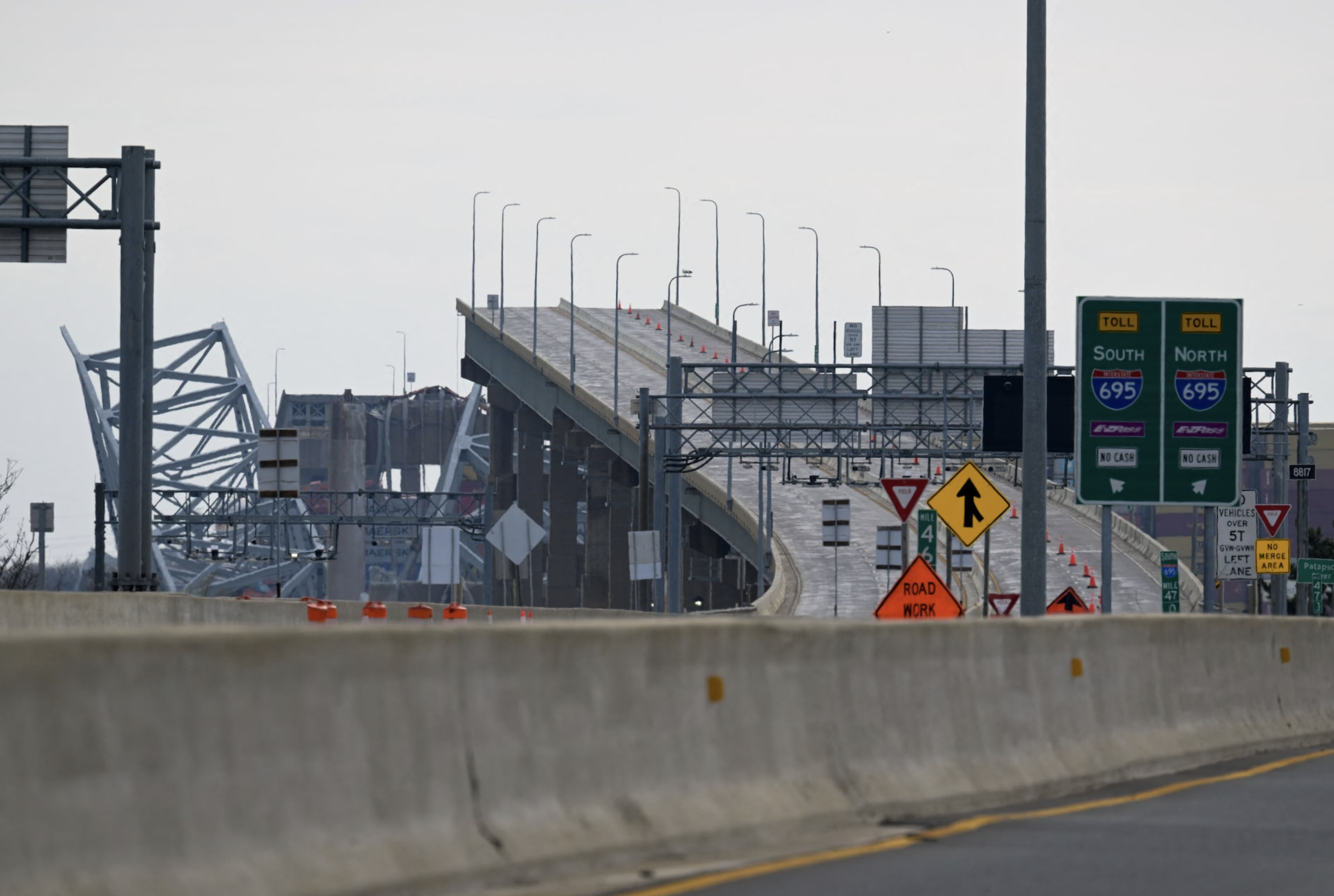 A view of the Francis Scott Key Bridge, after the Dali cargo vessel crashed into it causing it to collapse, in Baltimore, Maryland, U.S., March 26, 2024. Photo: Reuters