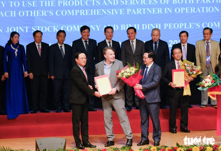 Vietnam’s Binh Dinh commits to offer maximum support to foreign investors