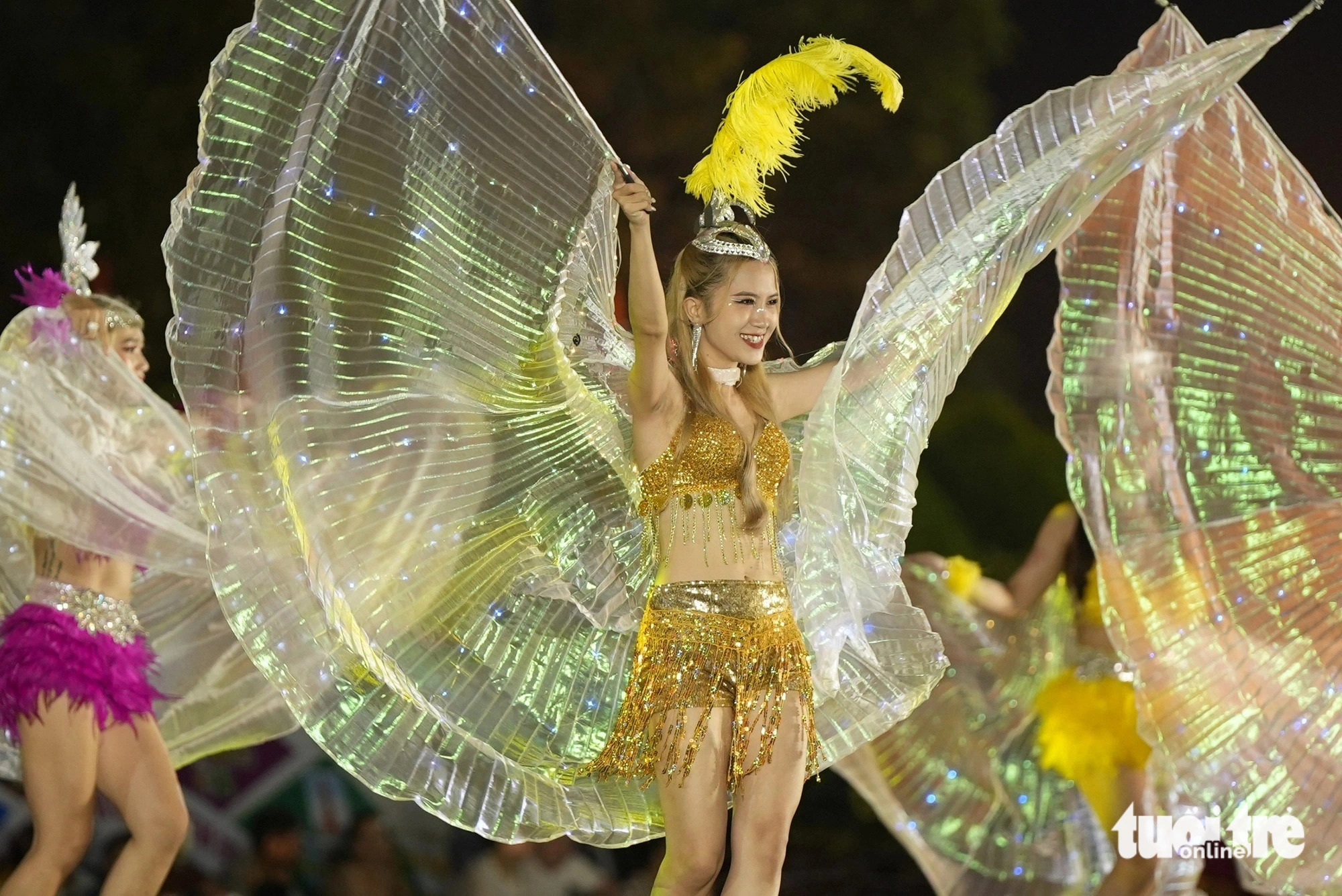 Carnival dazzles visitors with splendid performances in Vietnam’s Quy Nhon