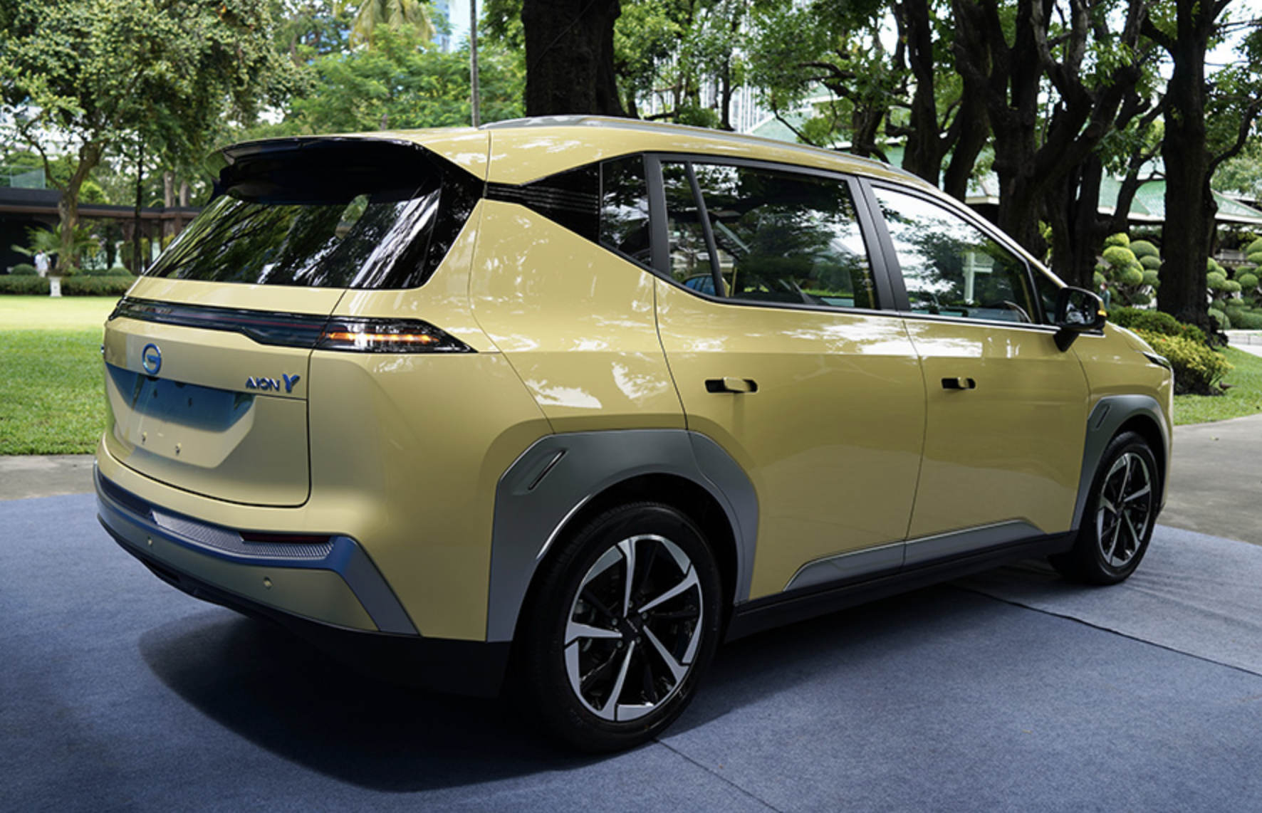 The Aion Y with a 69.9 kWh battery can run for 580 kilometers after being charged. Photo: GAC