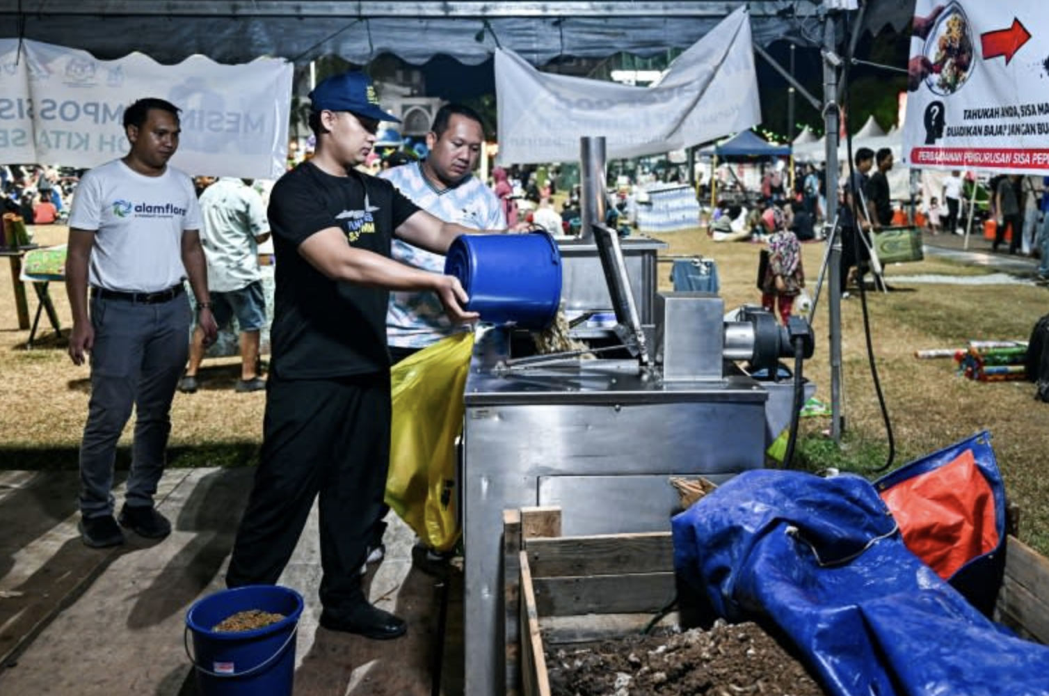 Malaysian state converts Ramadan food waste into fertiliser