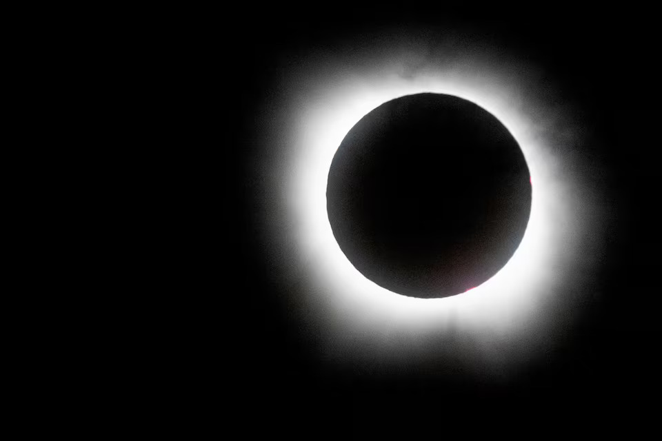 A total solar eclipse is seen from Eagle Pass, Texas, U.S. April 8, 2024. Photo: Reuters
