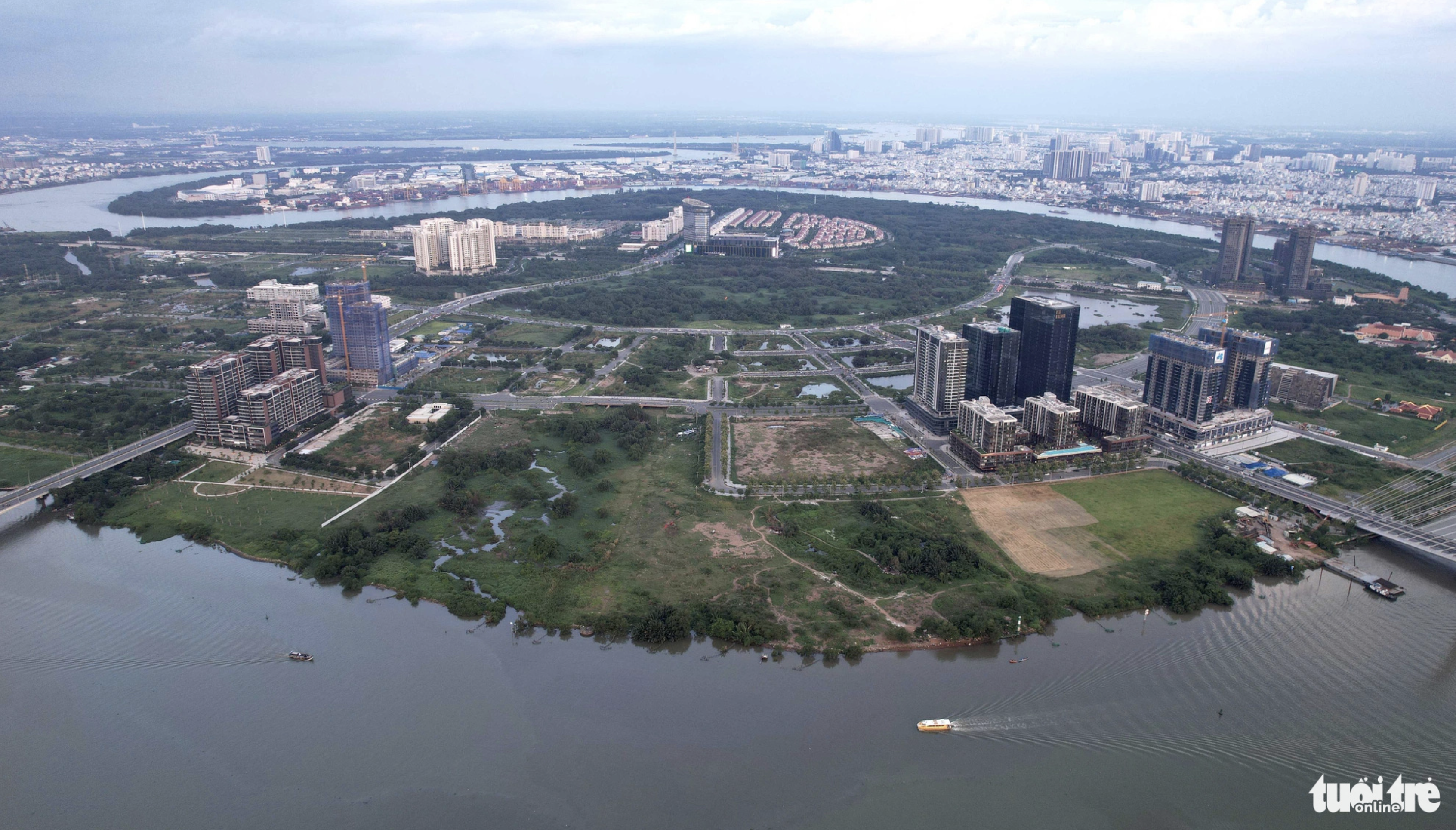 Thu Thiem management board seeks to turn land for park into driving range in Ho Chi Minh City