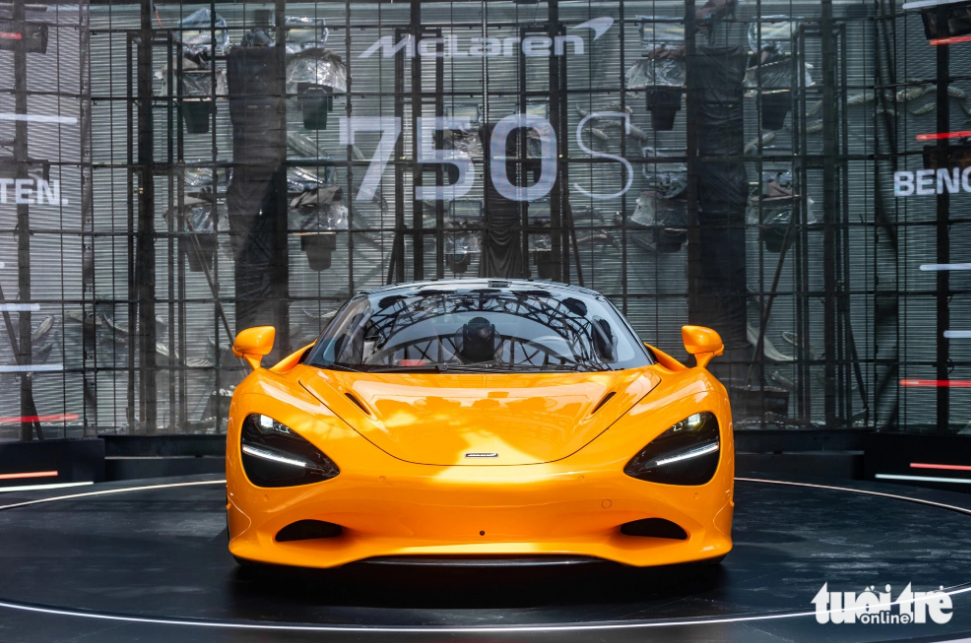 The 750S is 30 kilograms lighter than the 720S. Photo: Tuoi Tre