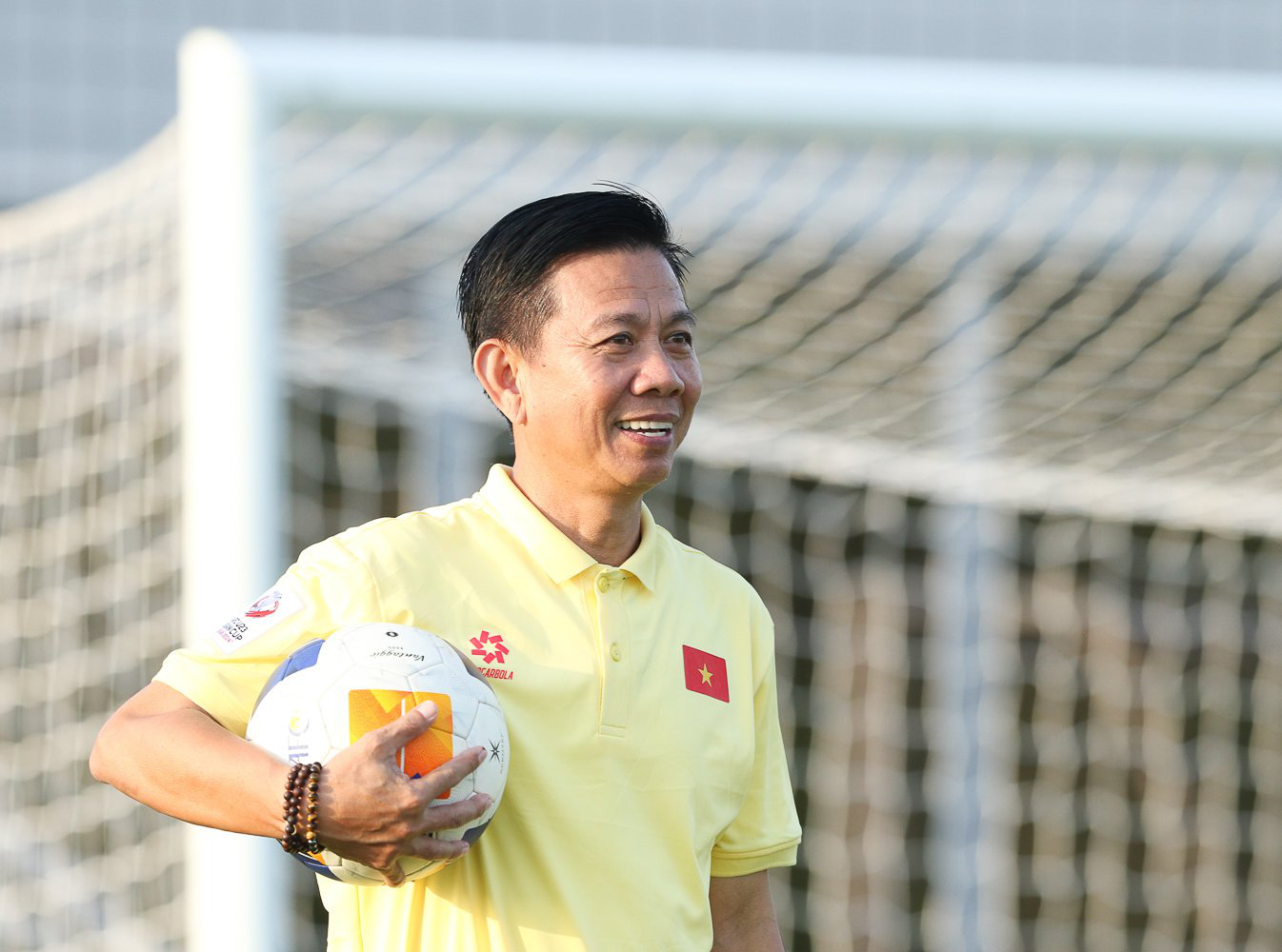 Hoang Anh Tuan, head coach of Vietnam’s U23 national team, during a training session at the AFC U23 Asian Cup 2024 in Qatar, April 21, 2024. Photo: Vietnam Football Federation