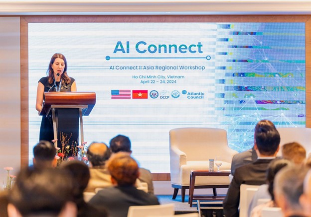Vietnam, US co-host workshop on boosting cooperation in AI development