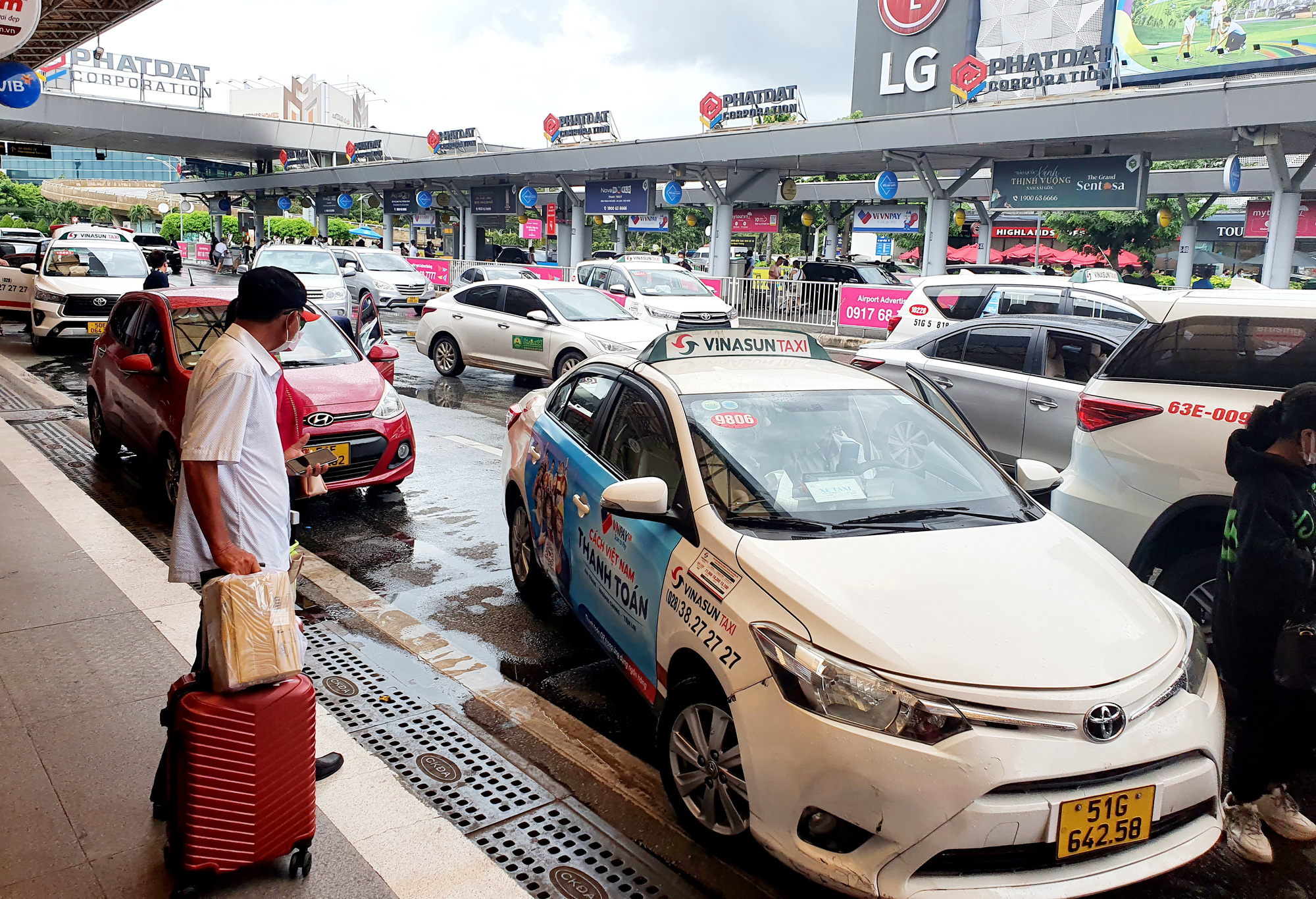 Vietnamese taxi firm Vinasun announces $25mn investment in hybrid cars amidst EV trend