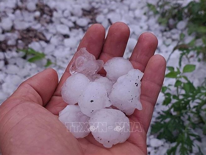 Hailstones in Hoa Binh Province. Photo: Vietnam News Agency