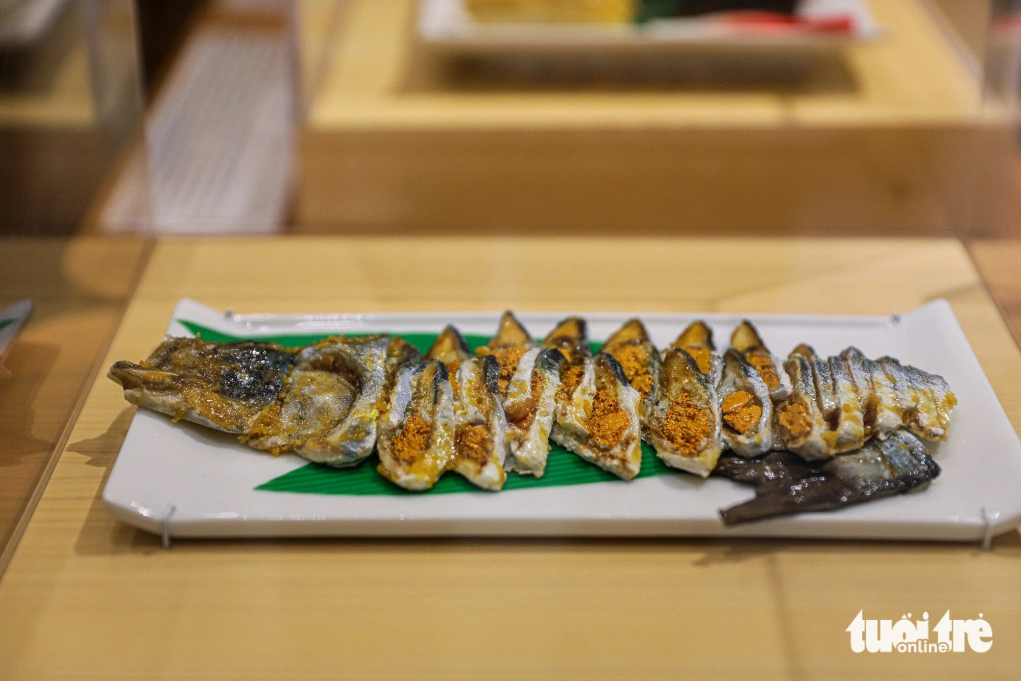 Japanese sushi has transcended national borders, captivating diners worldwide. Photo: Danh Khang / Tuoi Tre