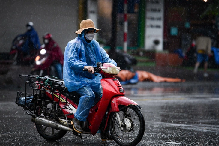 Cold front to bring rain to northern Vietnam, disperses extreme heat