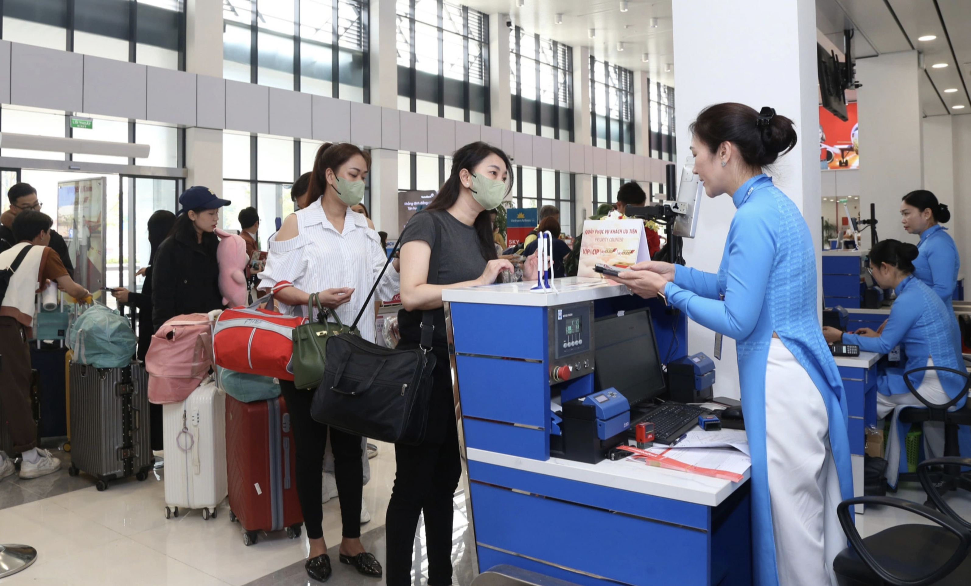 Vietnam aviation authority preparing to inspect airfares, ticket sales