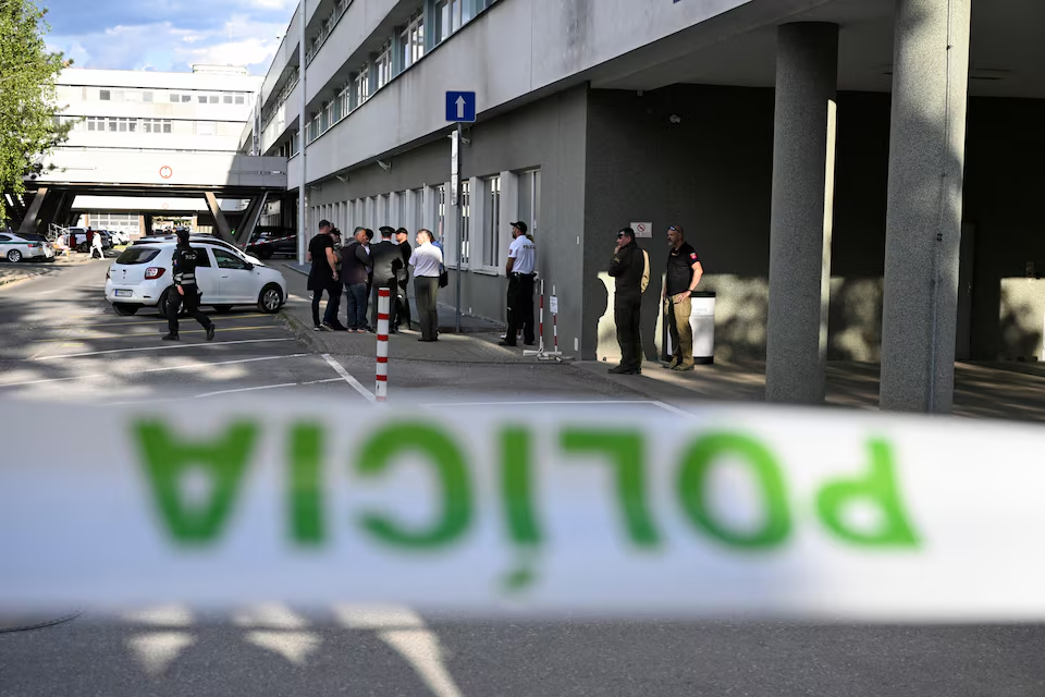 An area of the F.D. Roosevelt University Hospital where Slovak Prime Minister Robert Fico was taken after a shooting incident in Handlova, is cordoned off, in Banska Bystrica, Slovakia, May 15, 2024. Photo: Reuters