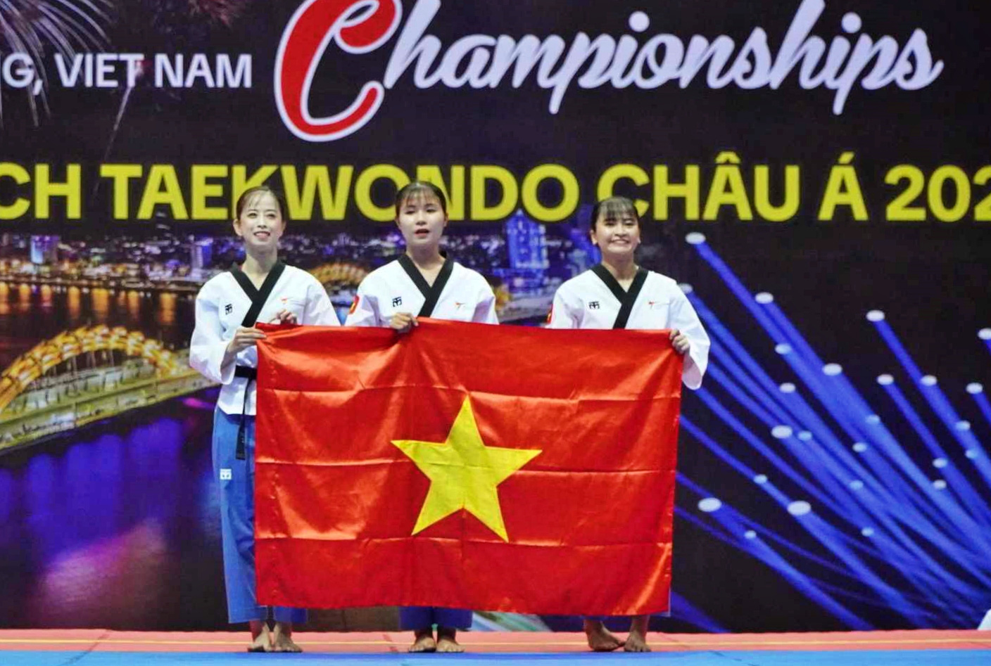 Vietnam strikes gold at Asian Taekwondo Championships