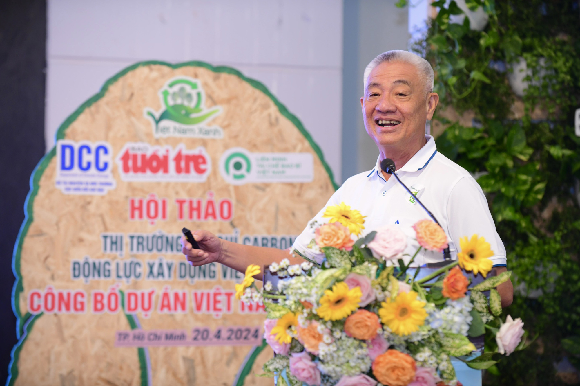Dr. Nguyen Thanh My, founder and chairman of RYNAN Technologies Vietnam JCS, speaks at the ‘Carbon Credit Market - A Driver for Building a Green Vietnam’ conference held in Ho Chi Minh City, April 20, 2024. Photo: Quang Dinh / Tuoi Tre