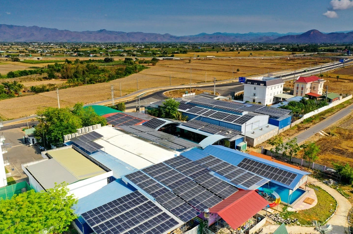 Ho Chi Minh City earmarks $25.6mn for solar panels at 440 public offices