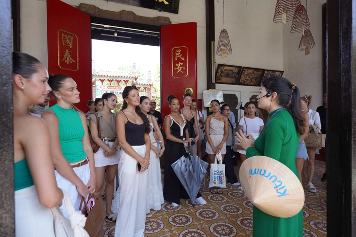 Miss Universe Australia 2024 finalists visit Hoi An Ancient Town in Vietnam