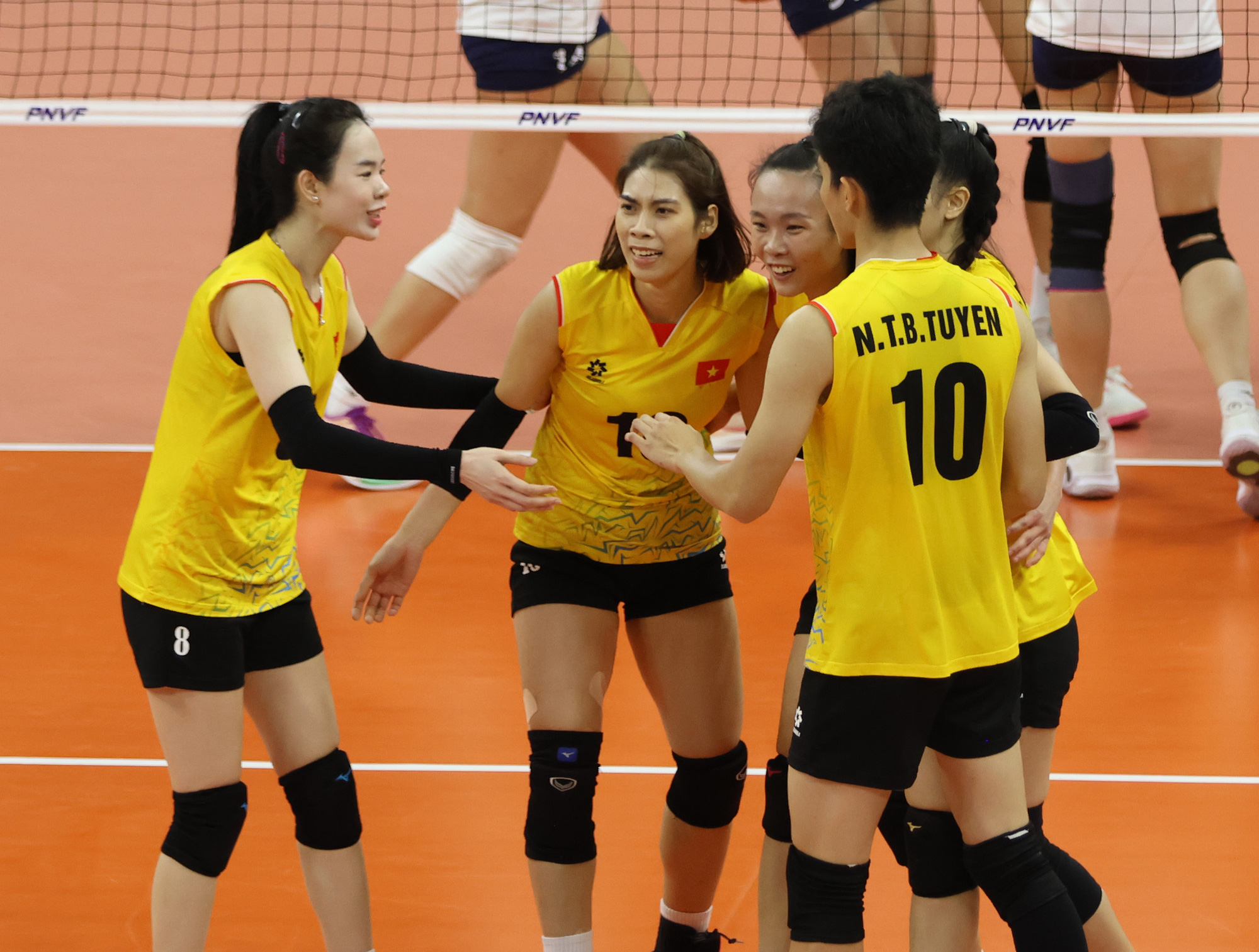 Vietnam retain Asian volleyball championship title following dominant victory over Kazakhstan