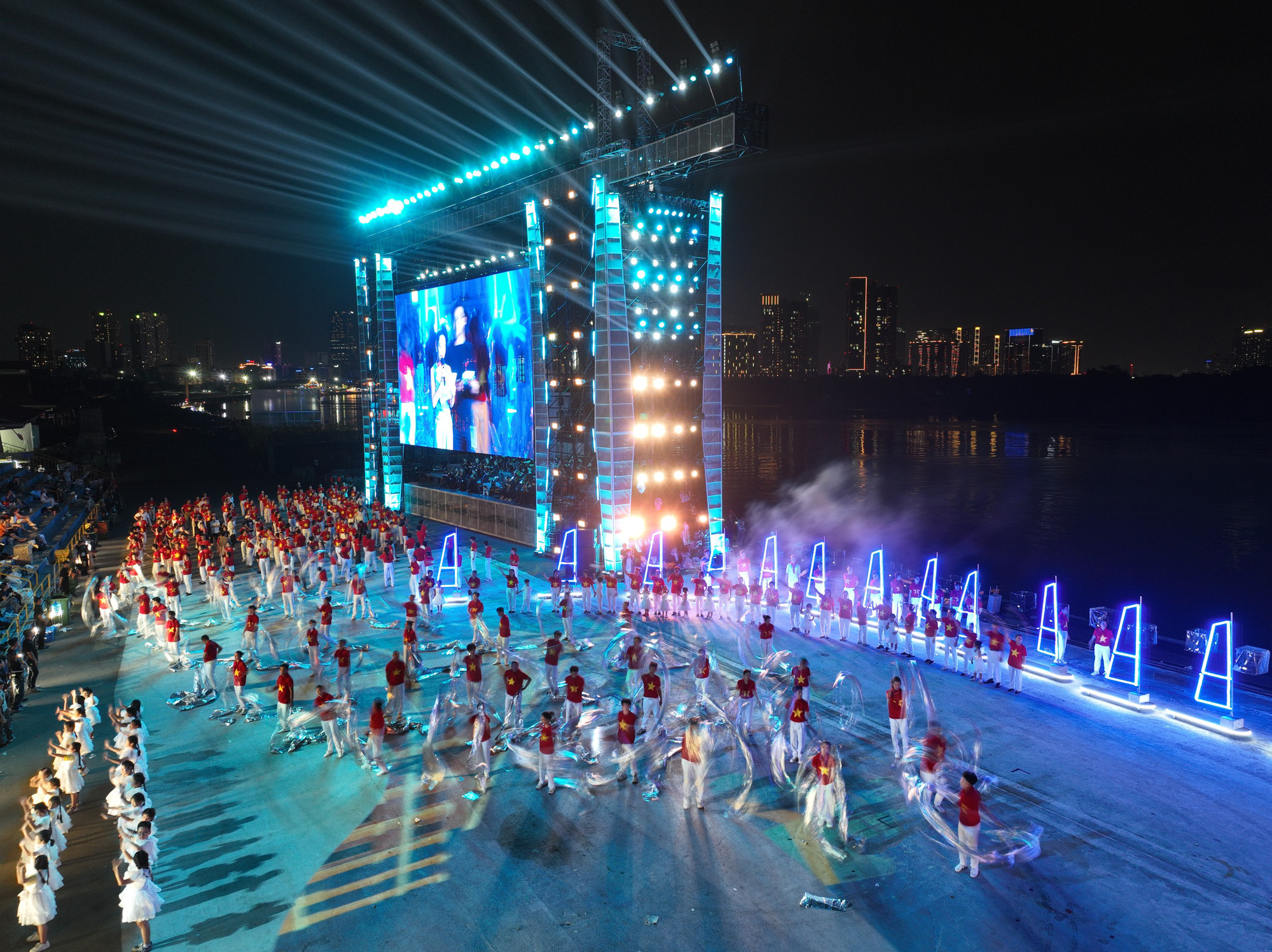 A performance during the opening ceremony of the second Ho Chi Minh City River Festival at Nha Rong-Khanh Hoi Wharf and Saigon Cruise Port, May 31, 2024. Photo: Quang Dinh / Tuoi Tre